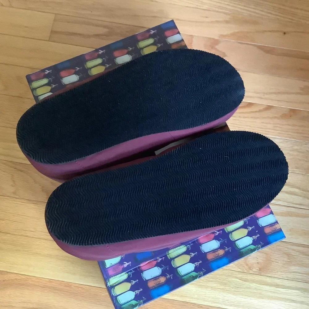 PAISLEY & GRAY Houser Quilted Faux Shearling Lined Slipper Maroon SZ L